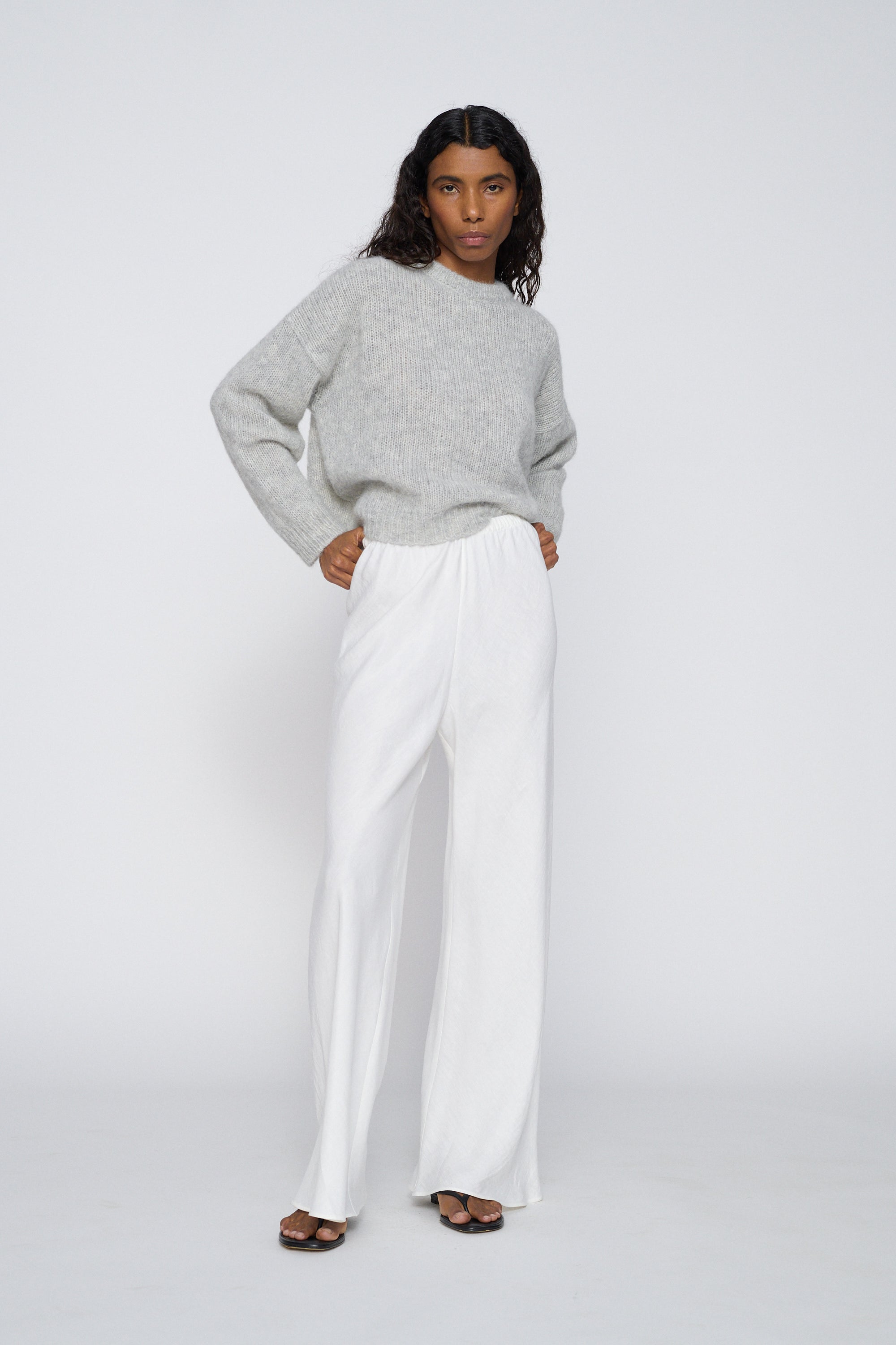 Sweter Moon