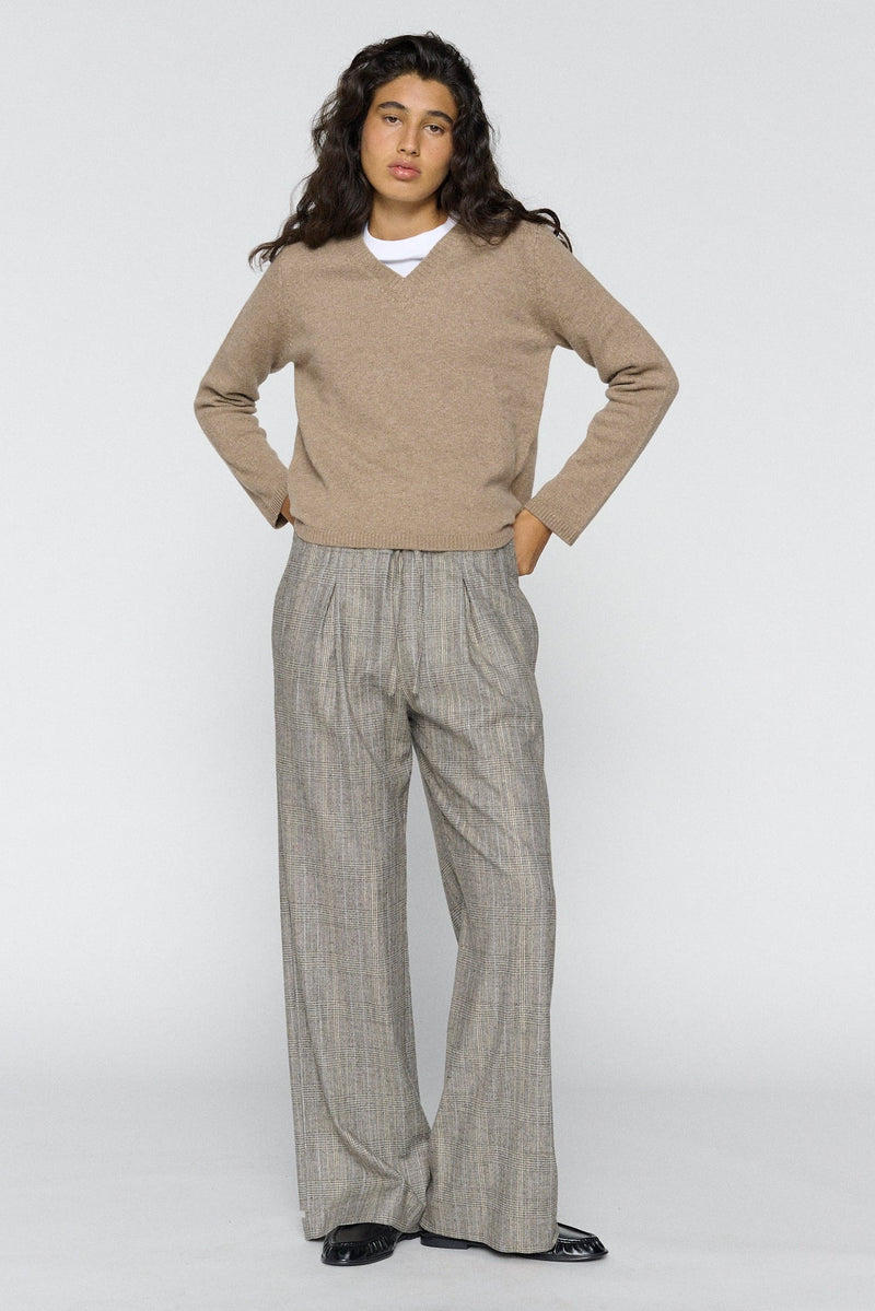 Sweter Fame